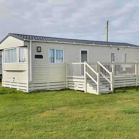 The Burrows Holiday Caravan, Seal Bay Selsey Exterior photo
