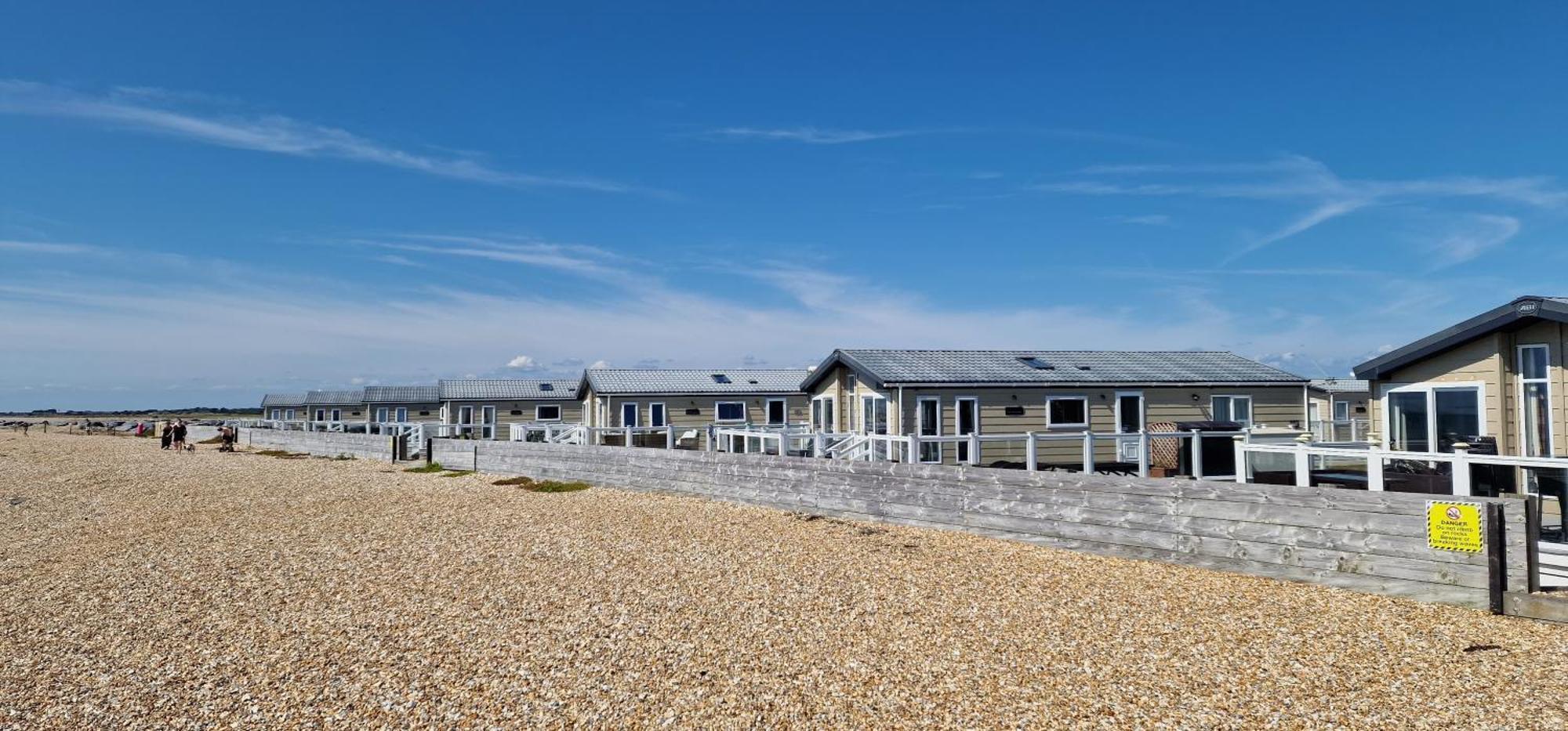 The Burrows Holiday Caravan, Seal Bay Selsey Exterior photo